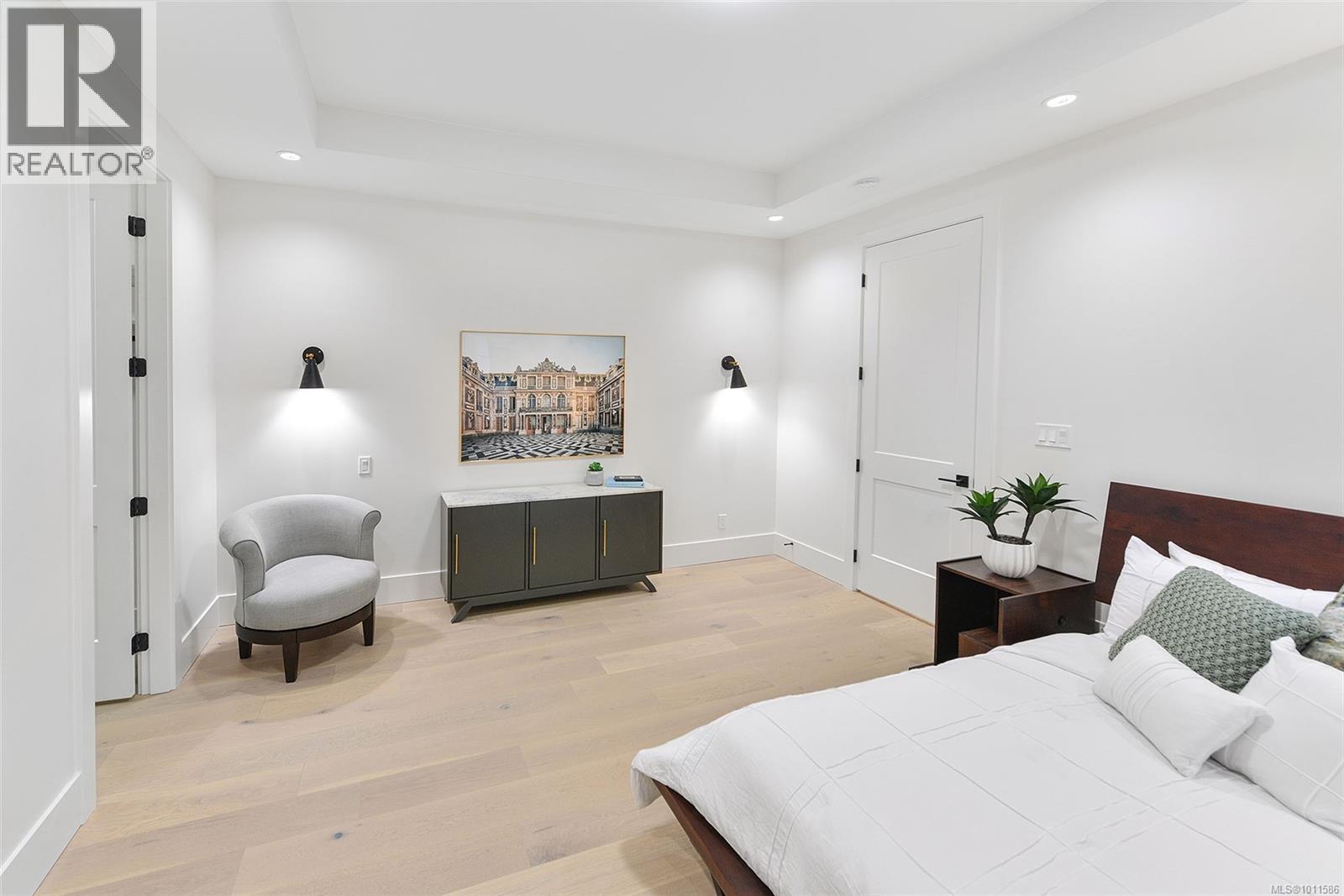  1813 Feltham Road, Saanich
