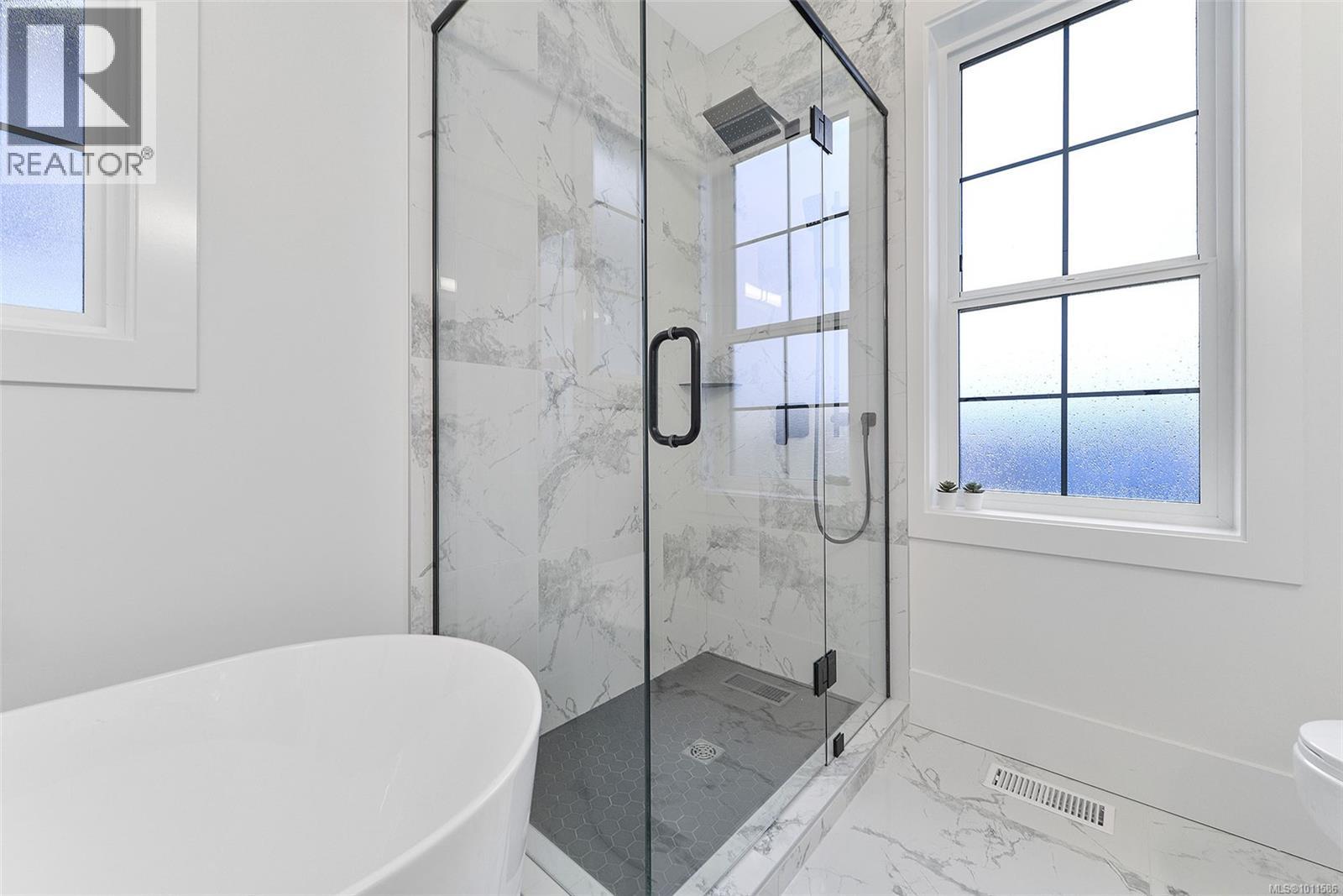  1813 Feltham Road, Saanich