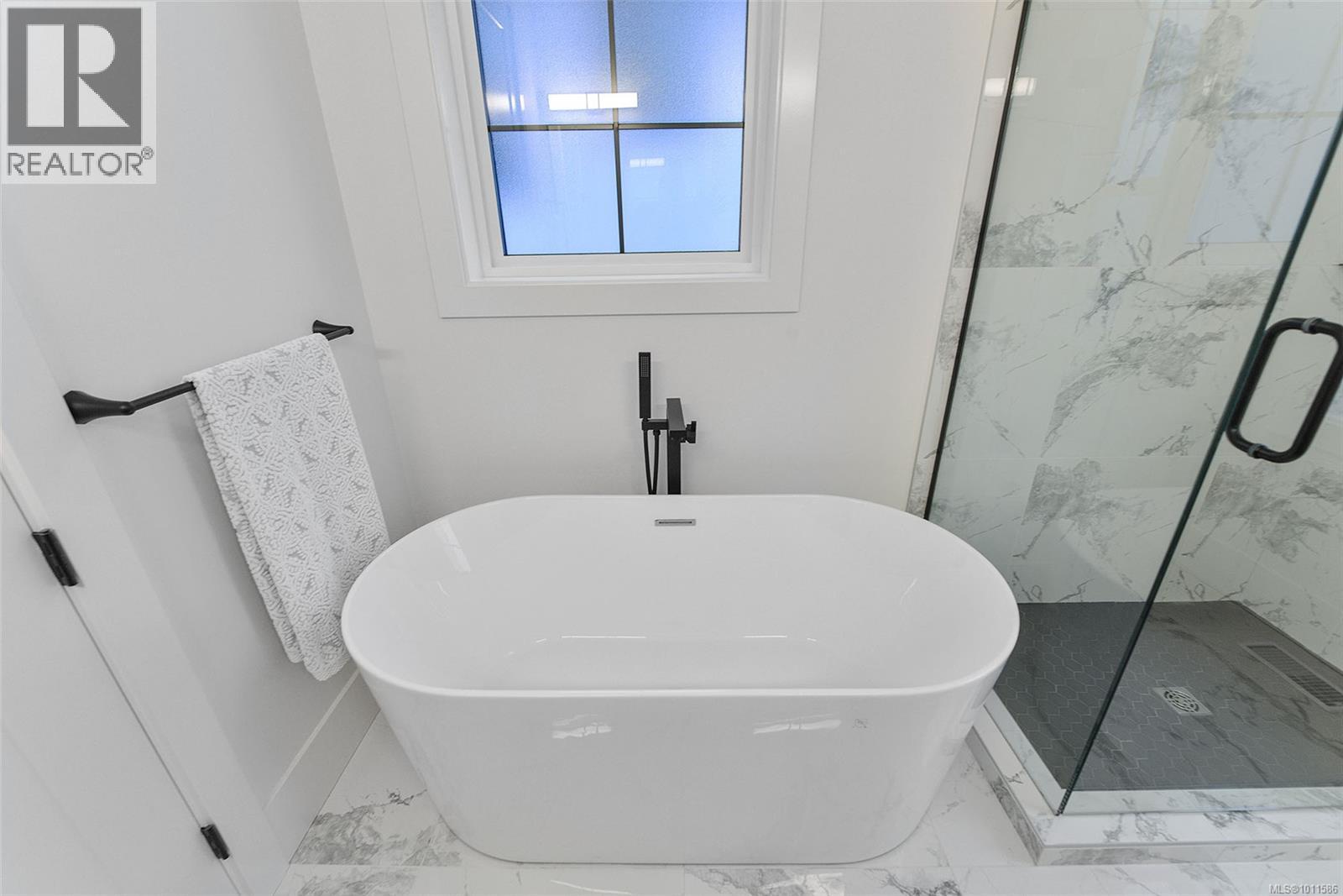  1813 Feltham Road, Saanich