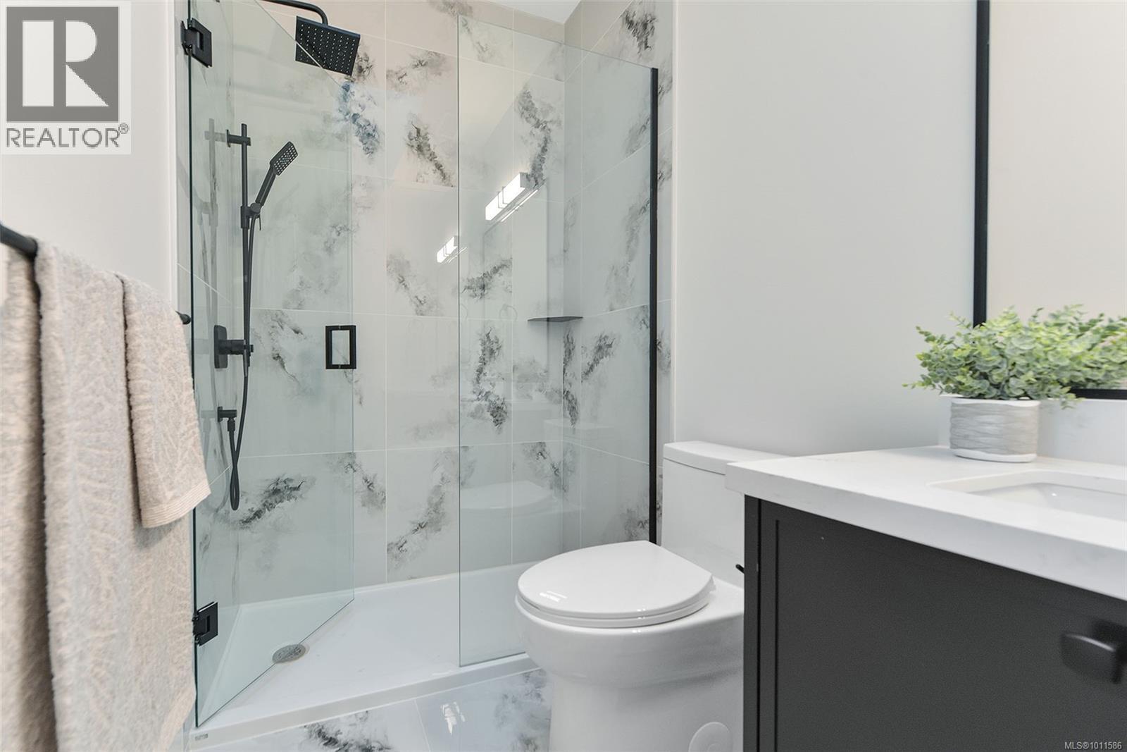  1813 Feltham Road, Saanich