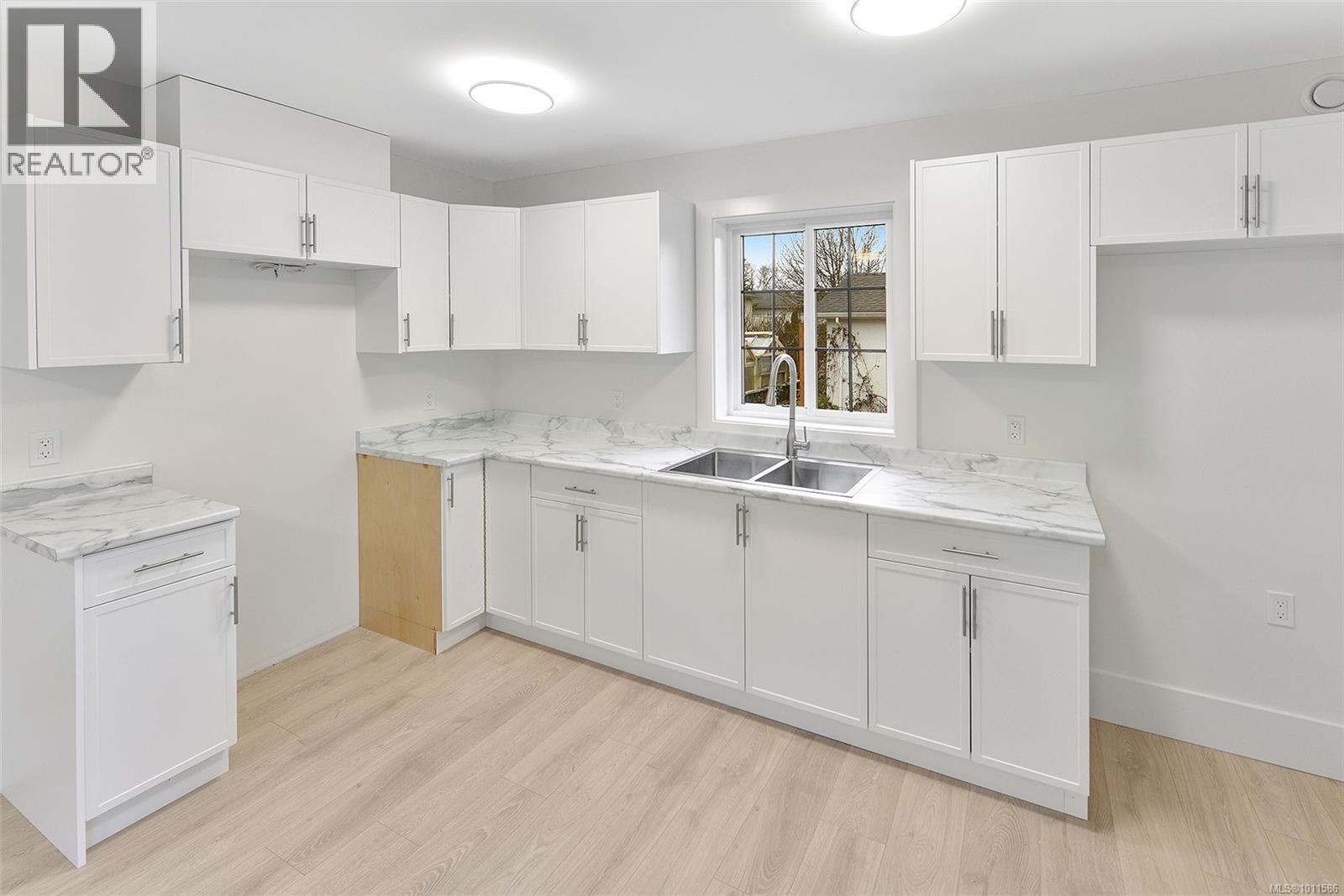  1813 Feltham Road, Saanich