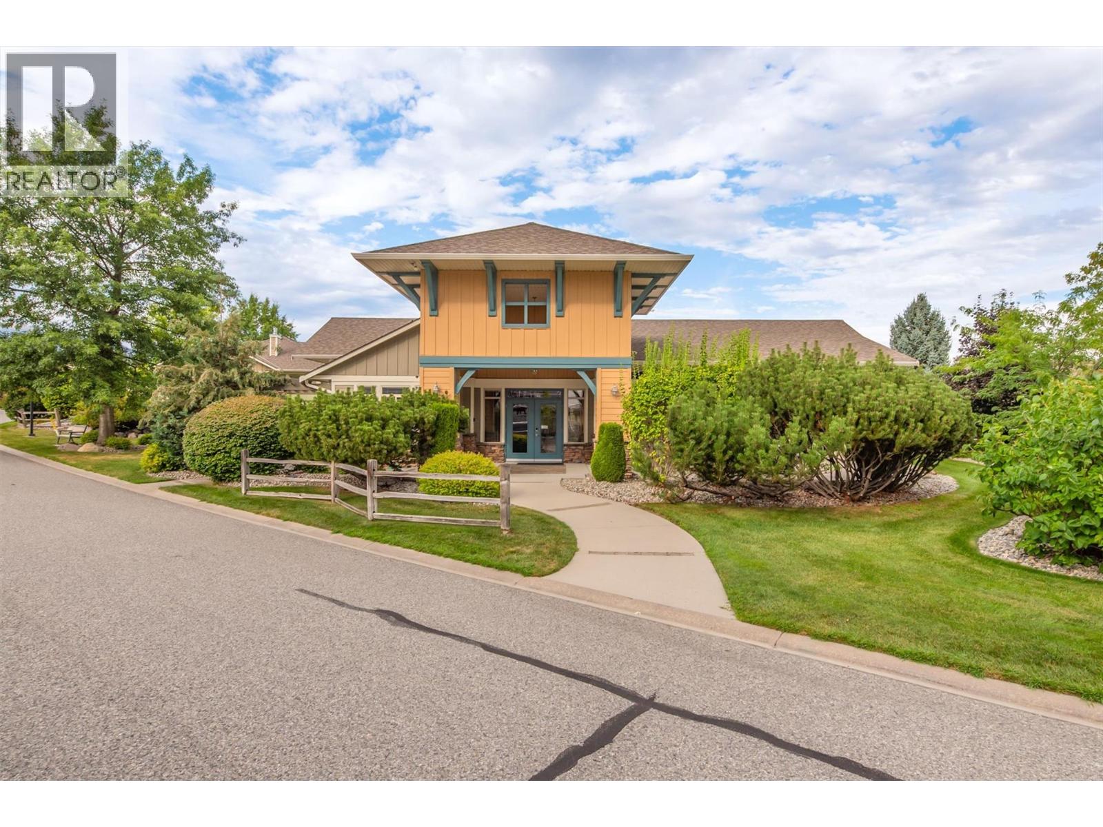 125 4035 Gellatly Road South, West Kelowna