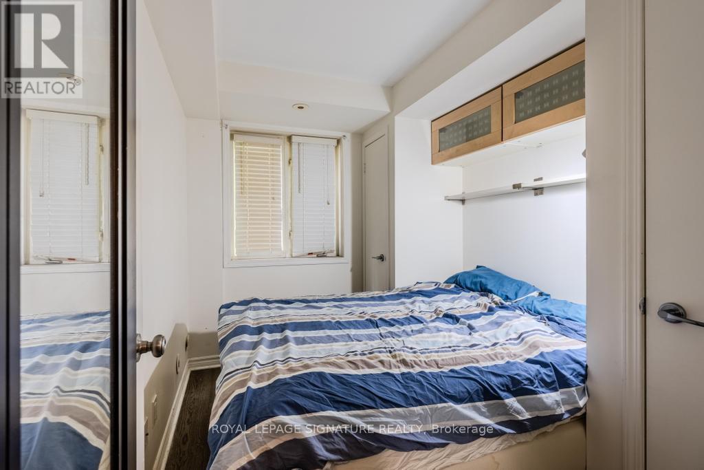 Photo 9 of 703 10 Laidlaw Street, Toronto ON