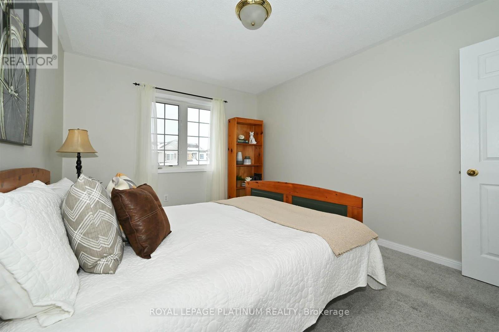 Photo 32 of 21 Vista Green Crescent, Brampton ON