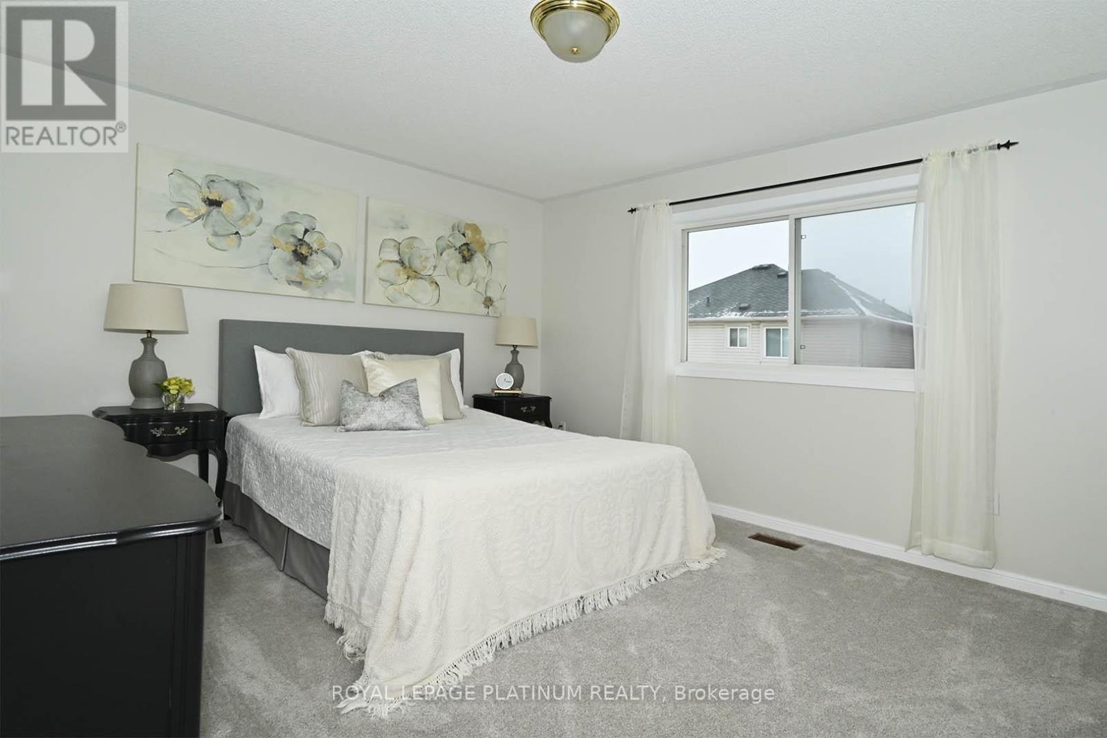 Photo 18 of 21 Vista Green Crescent, Brampton ON