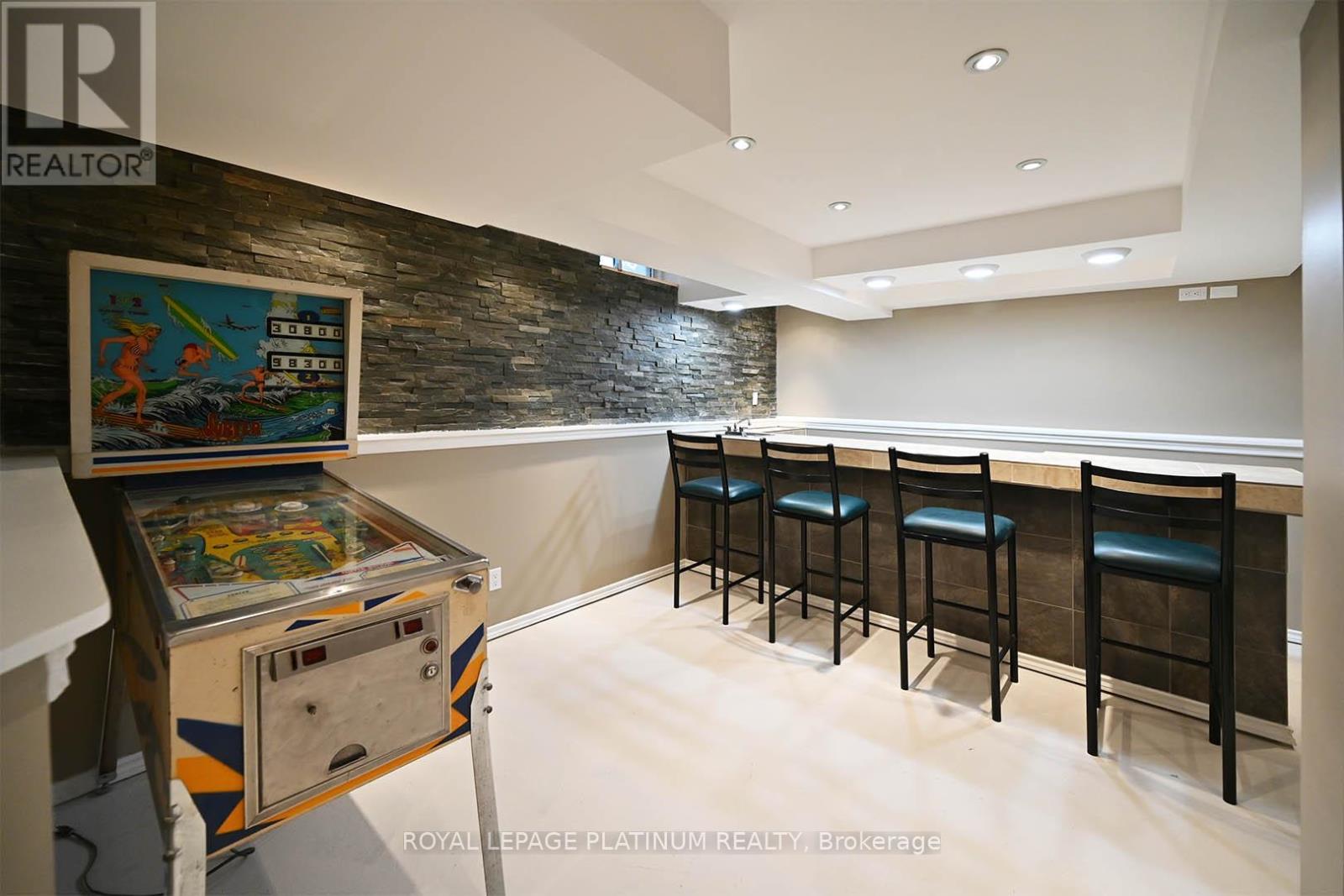 Photo 13 of 21 Vista Green Crescent, Brampton ON