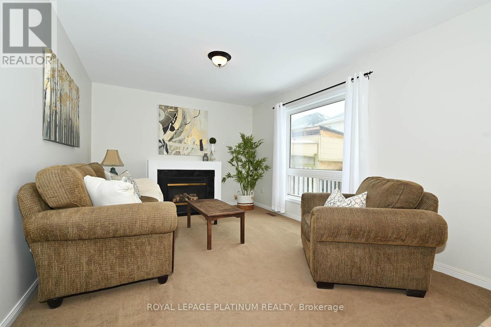 Photo 1 of 21 Vista Green Crescent, Brampton ON