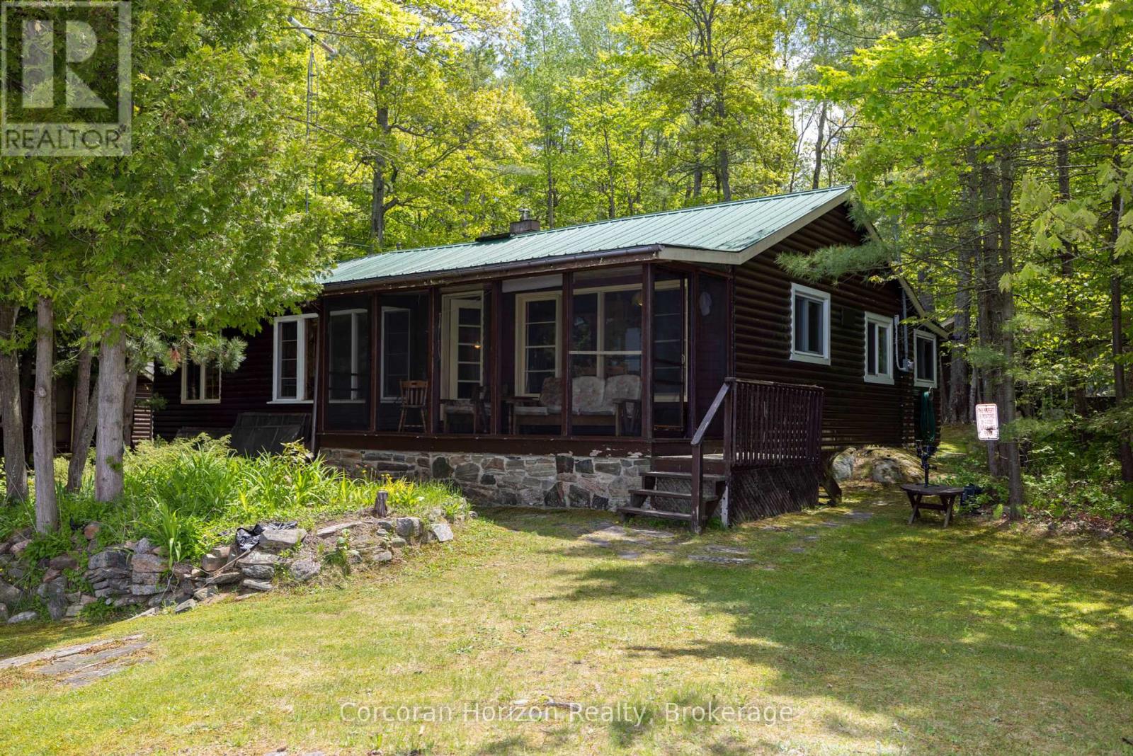 Photo 24 of 61 Arts Lane, Georgian Bay ON