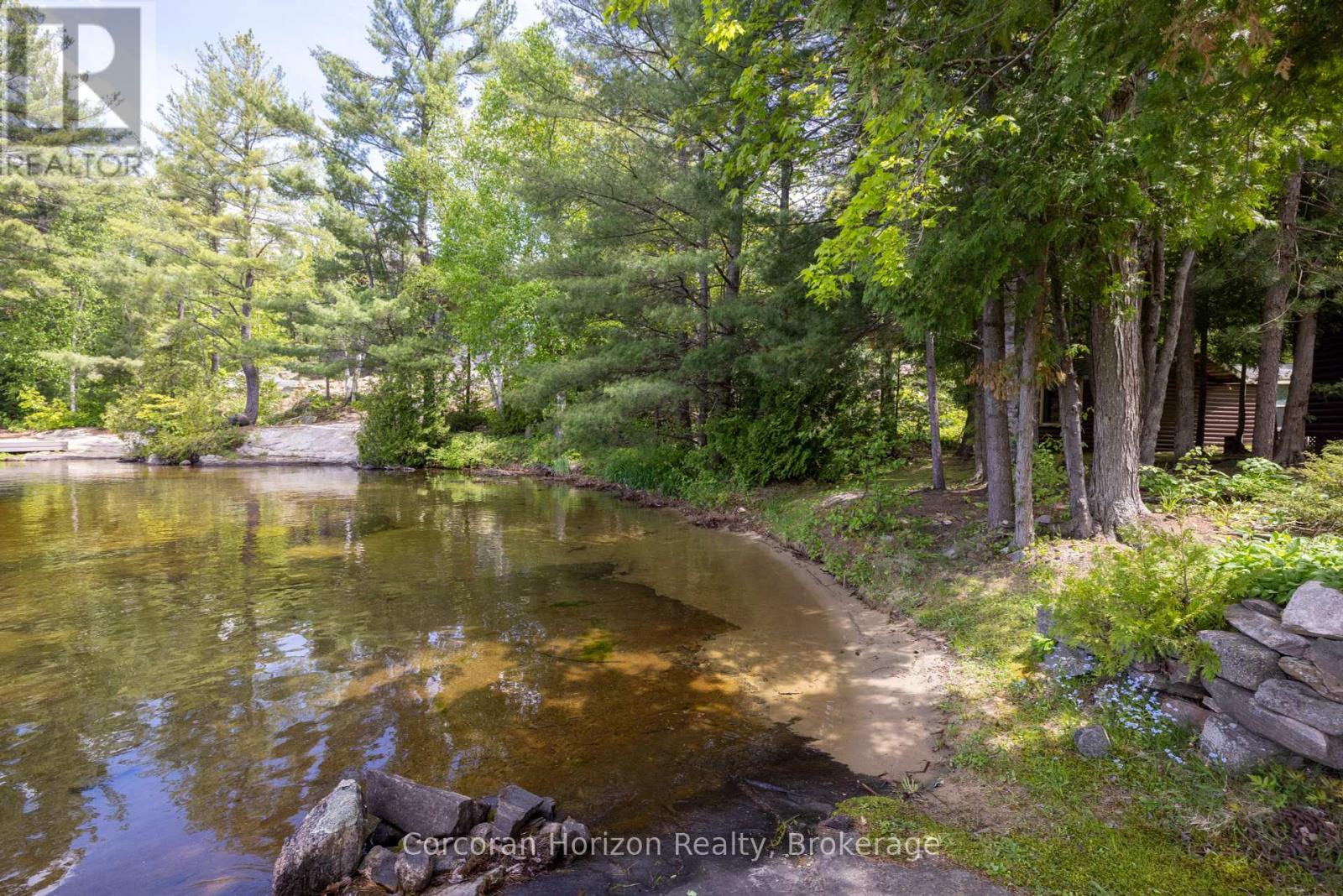 Photo 34 of 61 Arts Lane, Georgian Bay ON