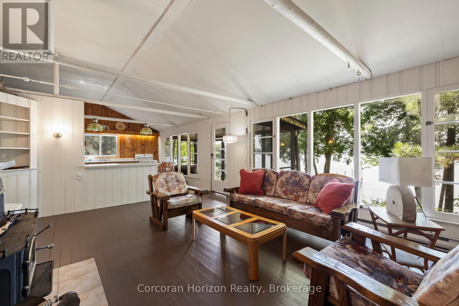 Photo 8 of 61 Arts Lane, Georgian Bay ON