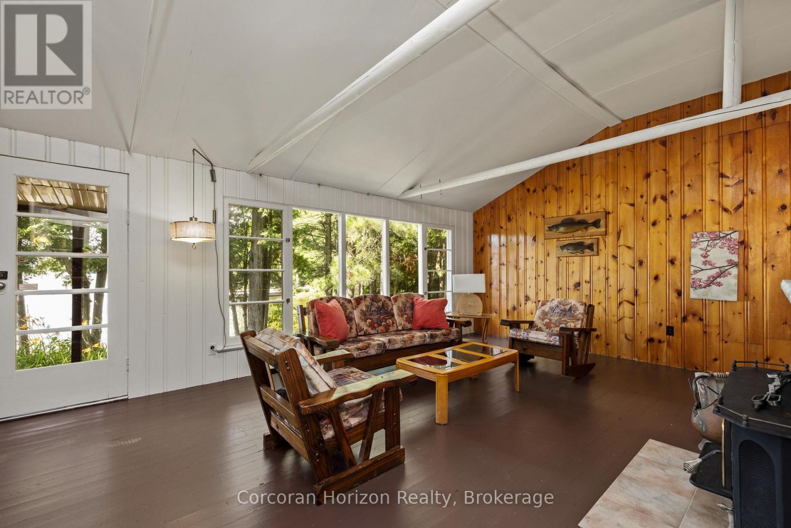 Photo 7 of 61 Arts Lane, Georgian Bay ON