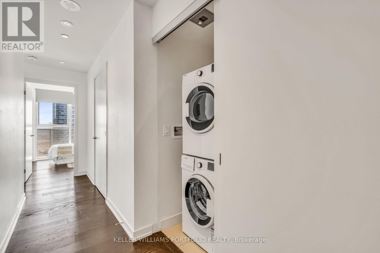Photo 10 of 2810 20 Richardson Street, Toronto ON
