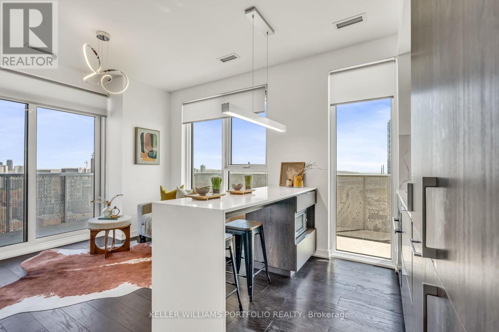 Photo 7 of 2810 20 Richardson Street, Toronto ON