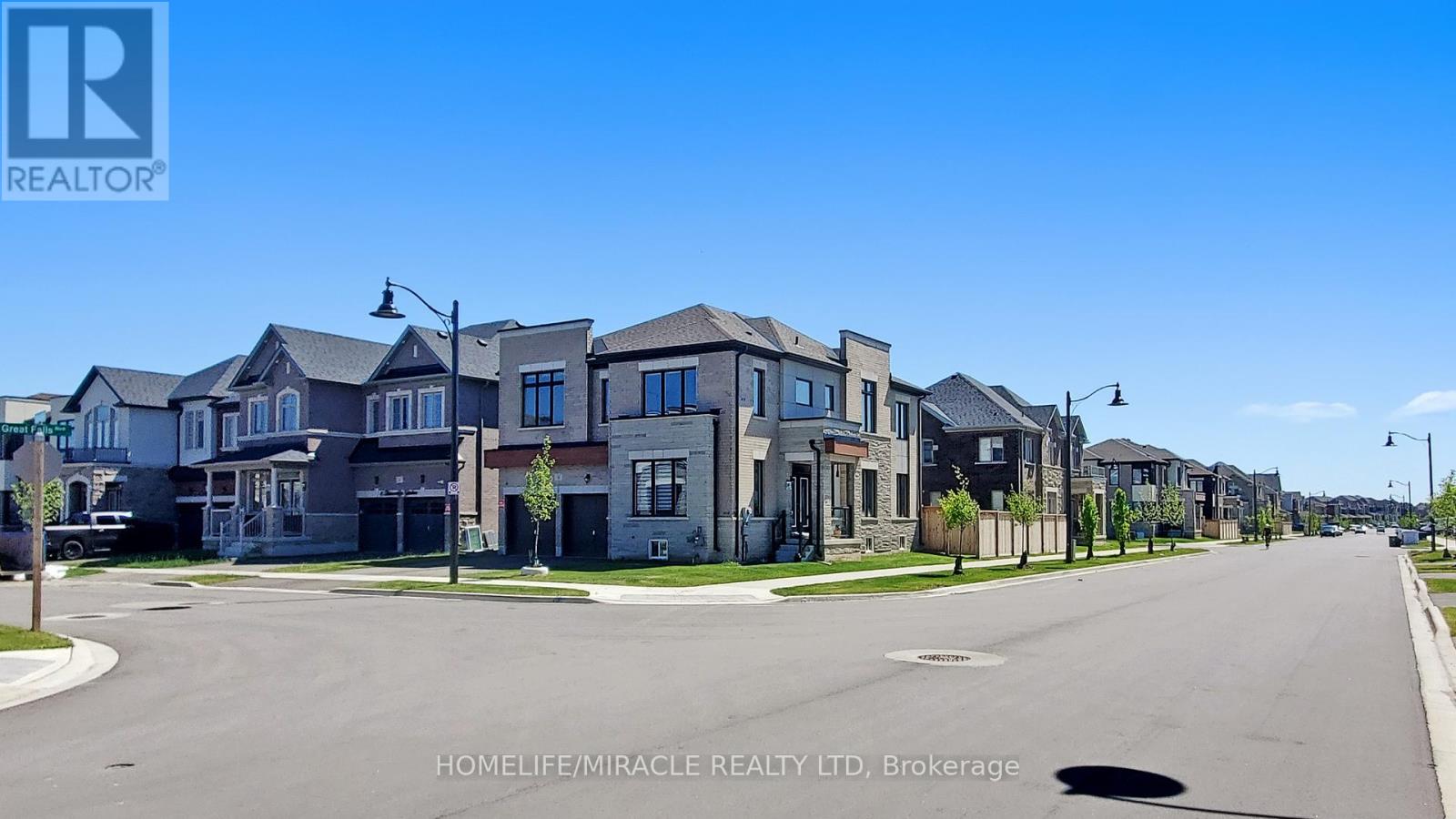 Photo 20 of 4 Zimmerman Gardens, Hamilton ON