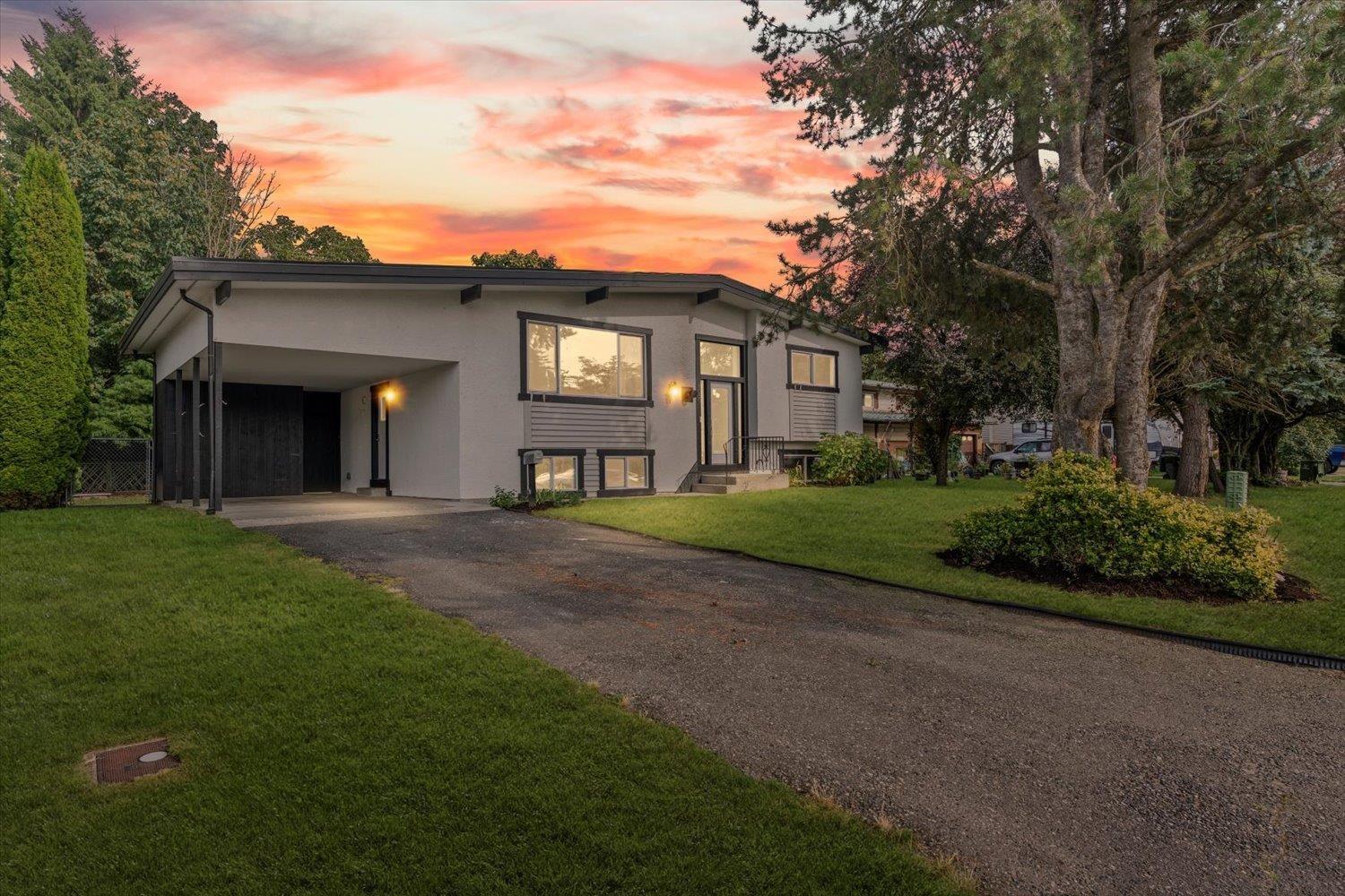 Photo 7 of 6050 Glenmore Drive Sardis South, Chilliwack BC