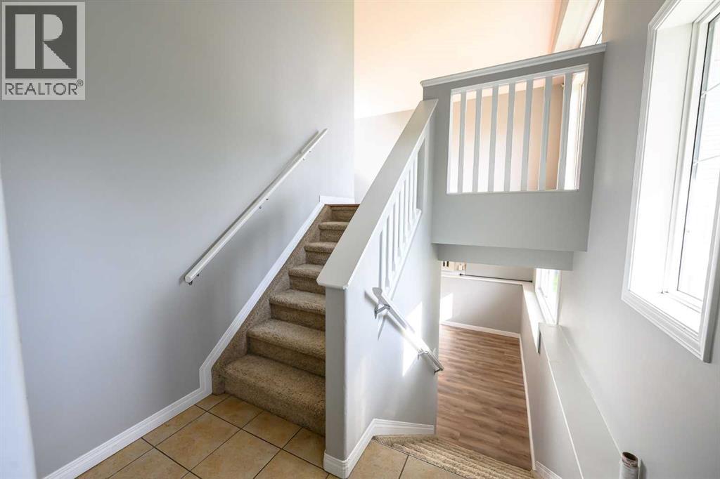 Photo 13 of 9337 91 Street, Grande Prairie AB