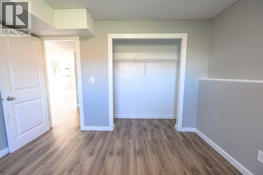 Photo 29 of 9337 91 Street, Grande Prairie AB