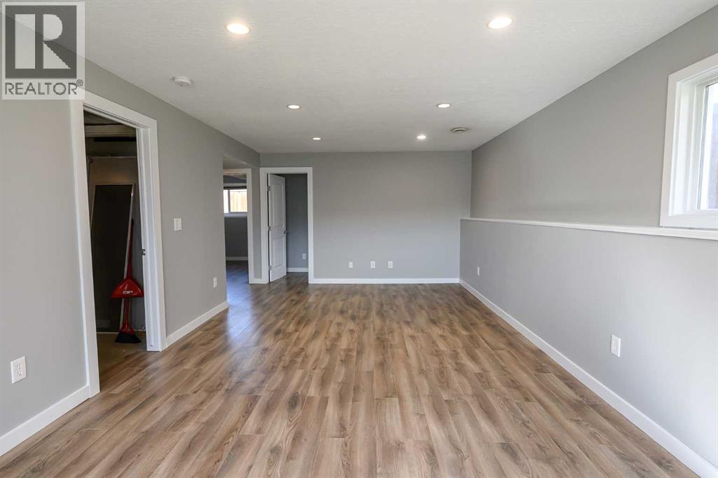 Photo 38 of 9337 91 Street, Grande Prairie AB