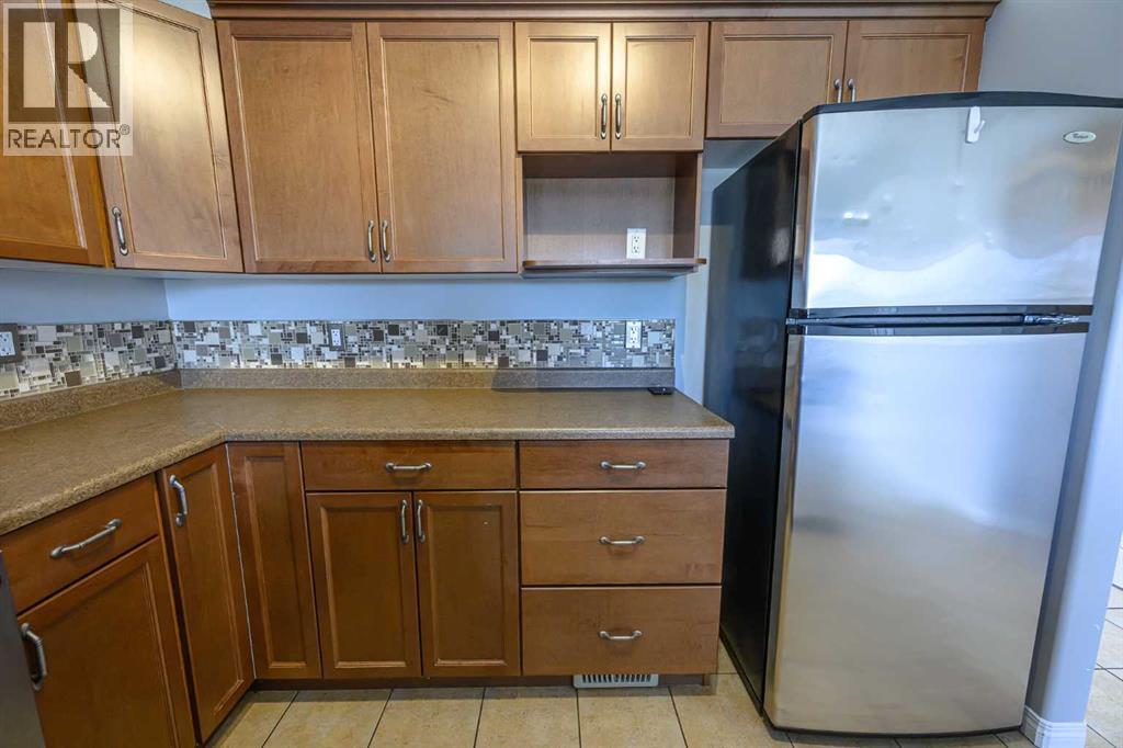 Photo 32 of 9337 91 Street, Grande Prairie AB