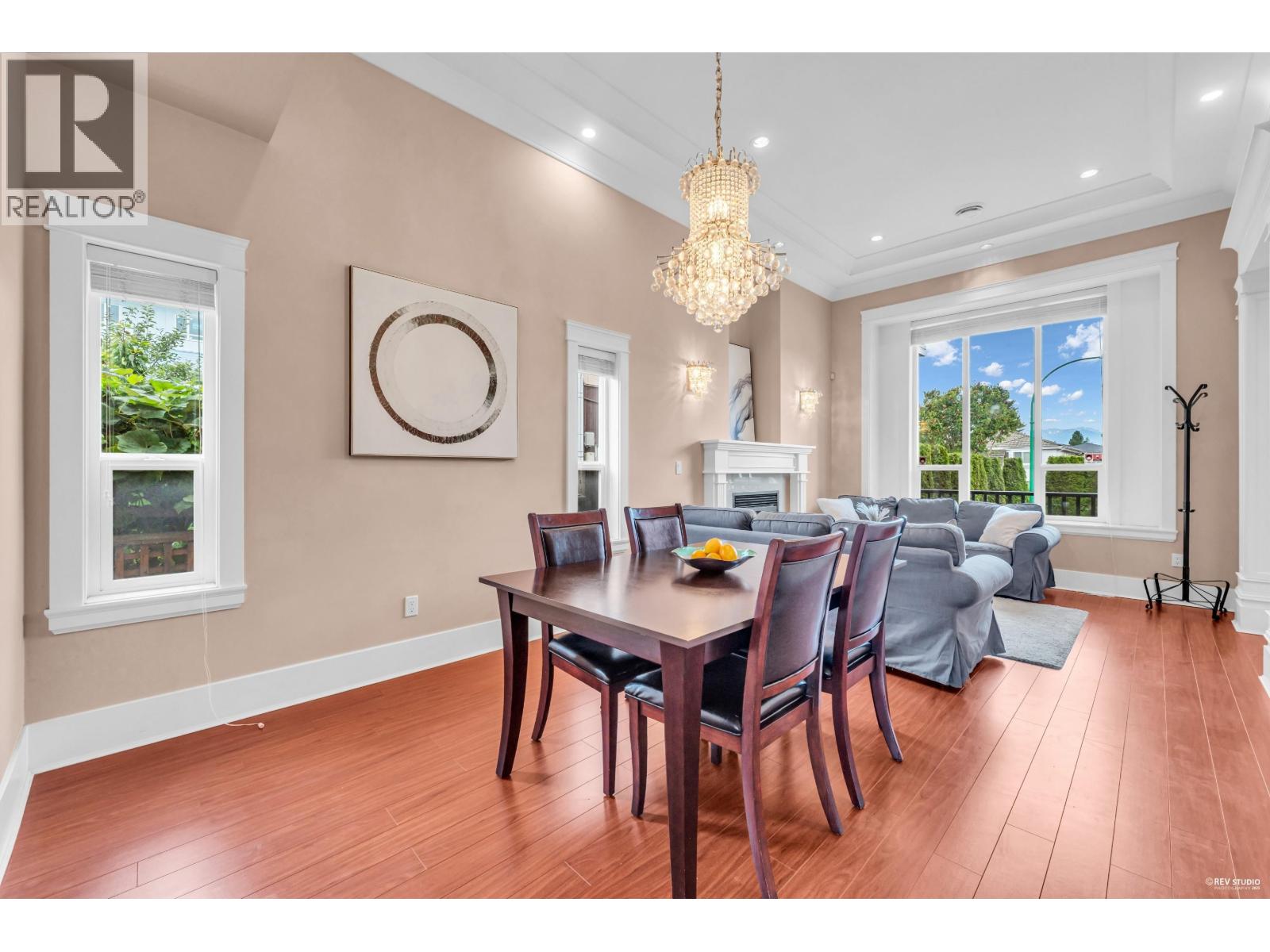 Photo 12 of 3768 Jambor Court, Burnaby BC