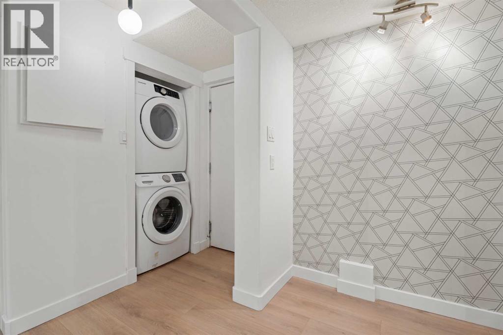 Single Family House for Sale in    Street SW Bankview Calgary 