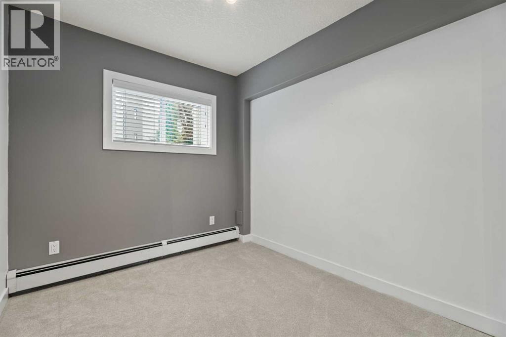 Single Family House for Sale in    Street SW Bankview Calgary 