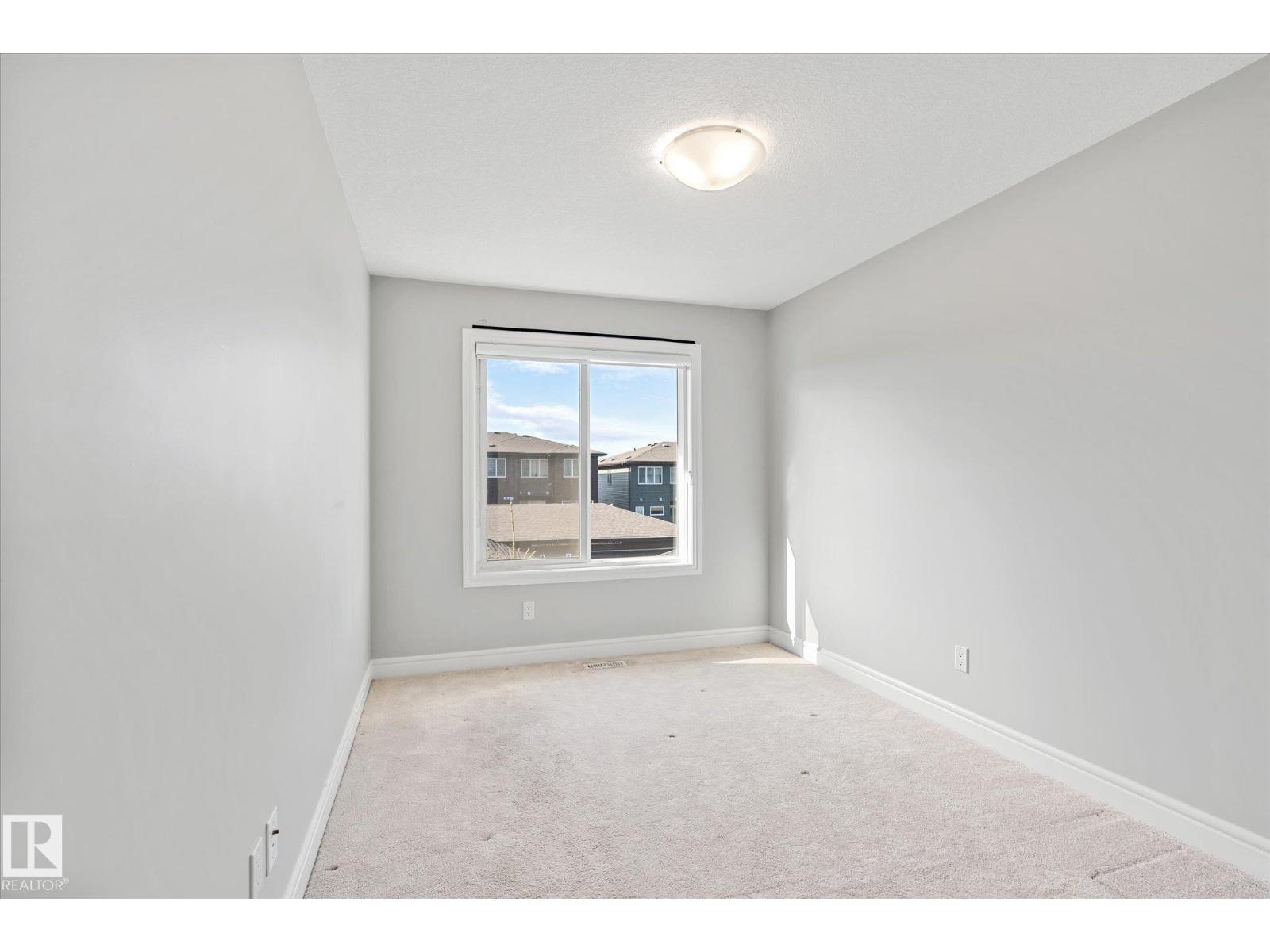 Photo 24 of 6461 King Wd Sw, Edmonton AB