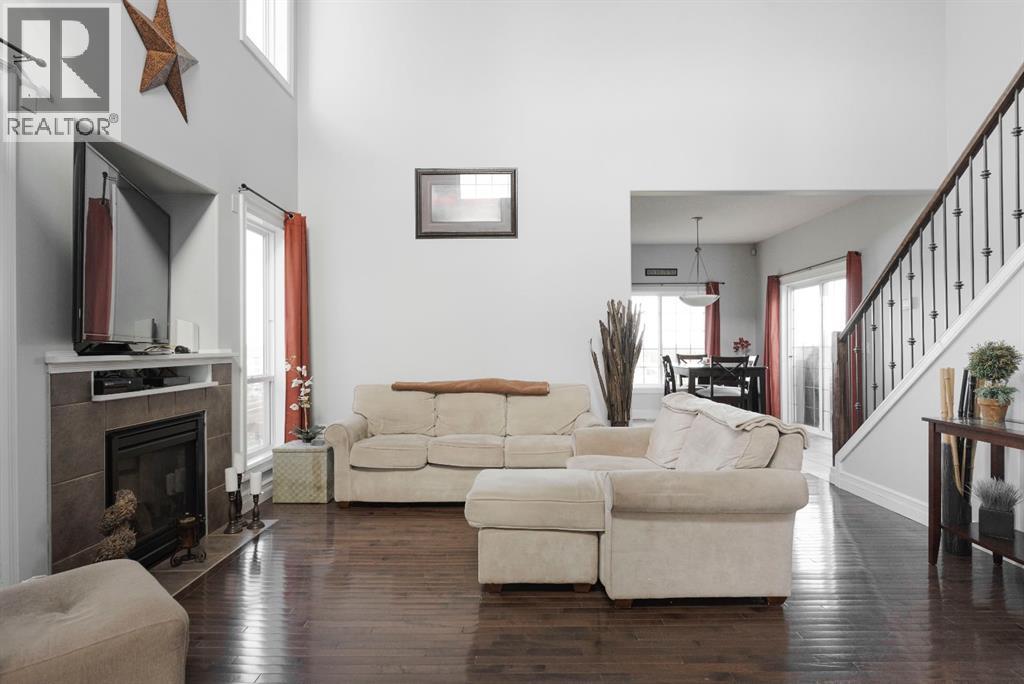 Photo 3 of 117 Sandhill Place, Fort Mcmurray AB