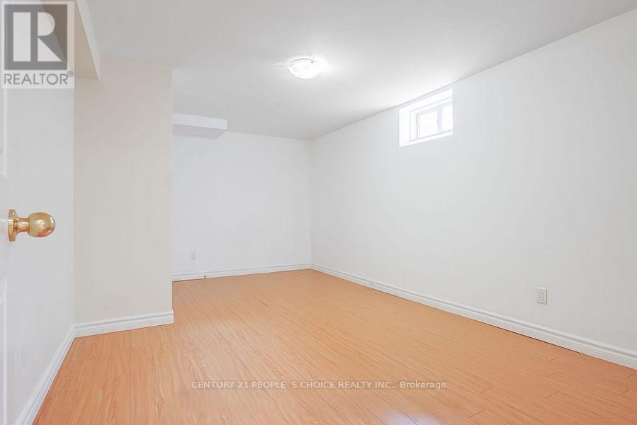 Photo 35 of 3744 Althorpe Circle, Mississauga ON