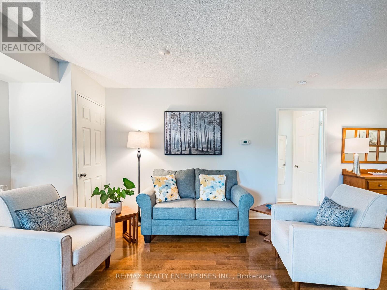Photo 30 of 303 2300 Parkhaven Boulevard, Oakville ON