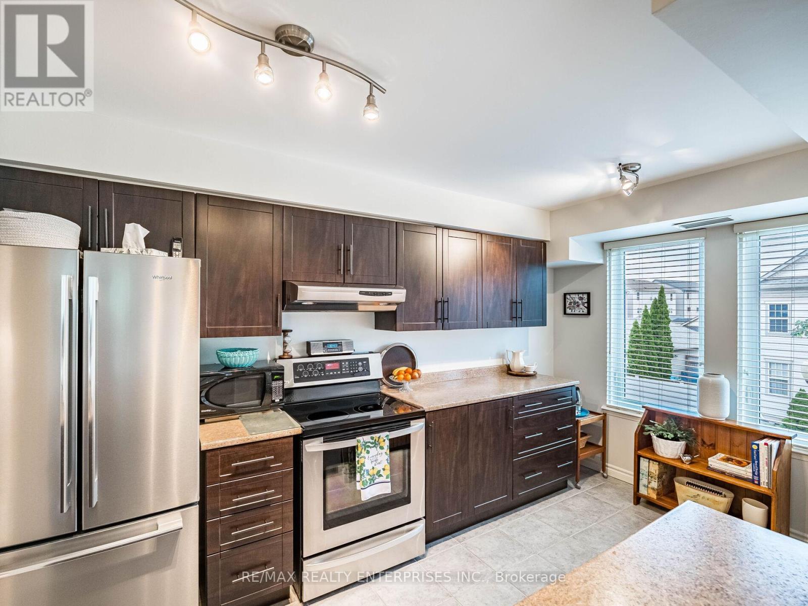Photo 45 of 303 2300 Parkhaven Boulevard, Oakville ON