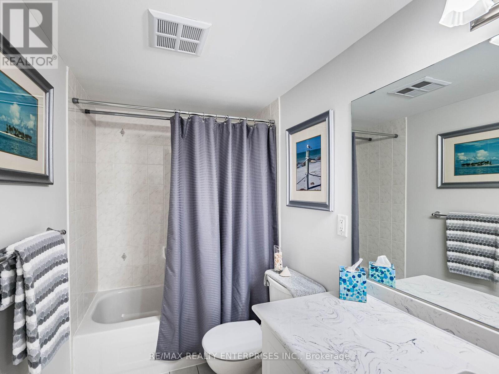 Photo 37 of 303 2300 Parkhaven Boulevard, Oakville ON
