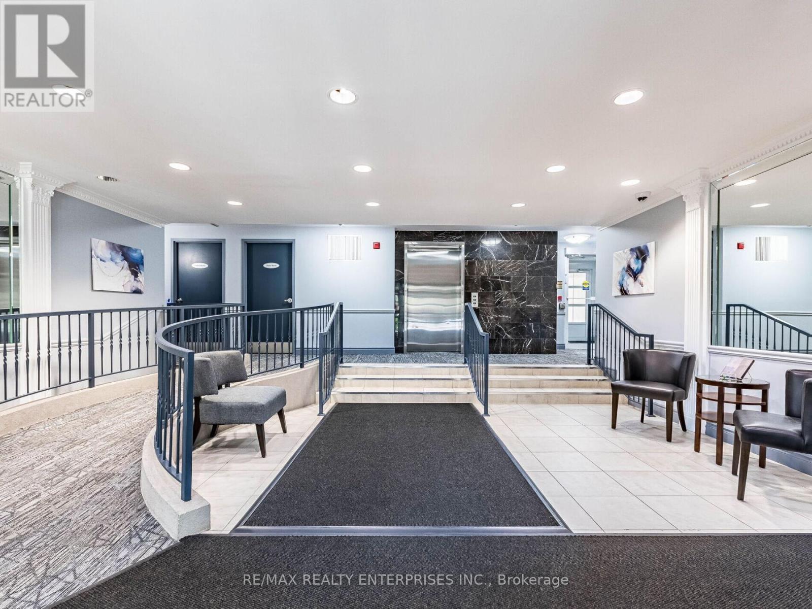 Photo 18 of 303 2300 Parkhaven Boulevard, Oakville ON