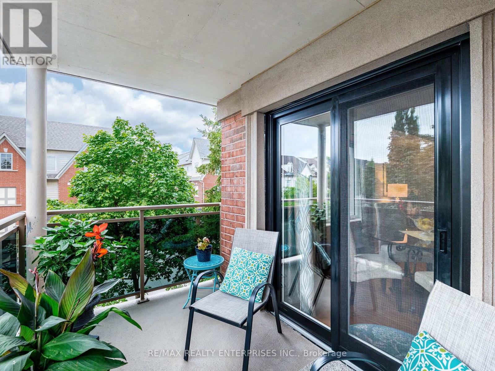 Photo 32 of 303 2300 Parkhaven Boulevard, Oakville ON