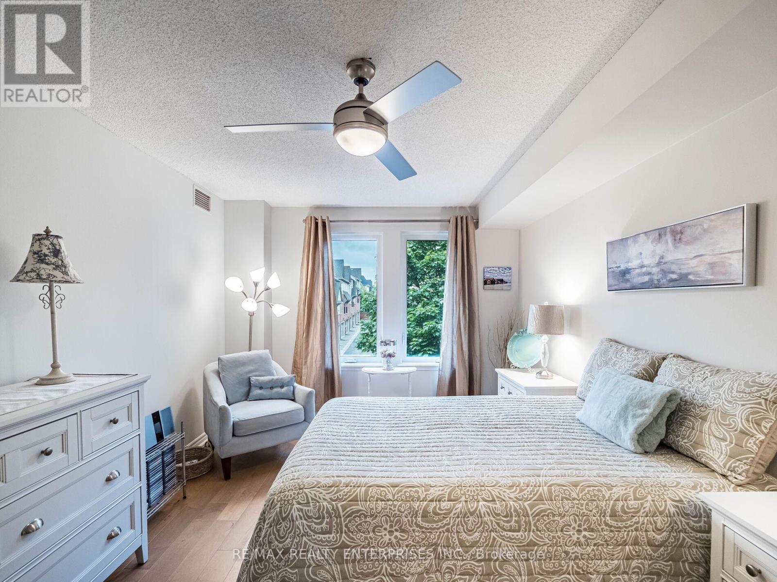 Photo 46 of 303 2300 Parkhaven Boulevard, Oakville ON