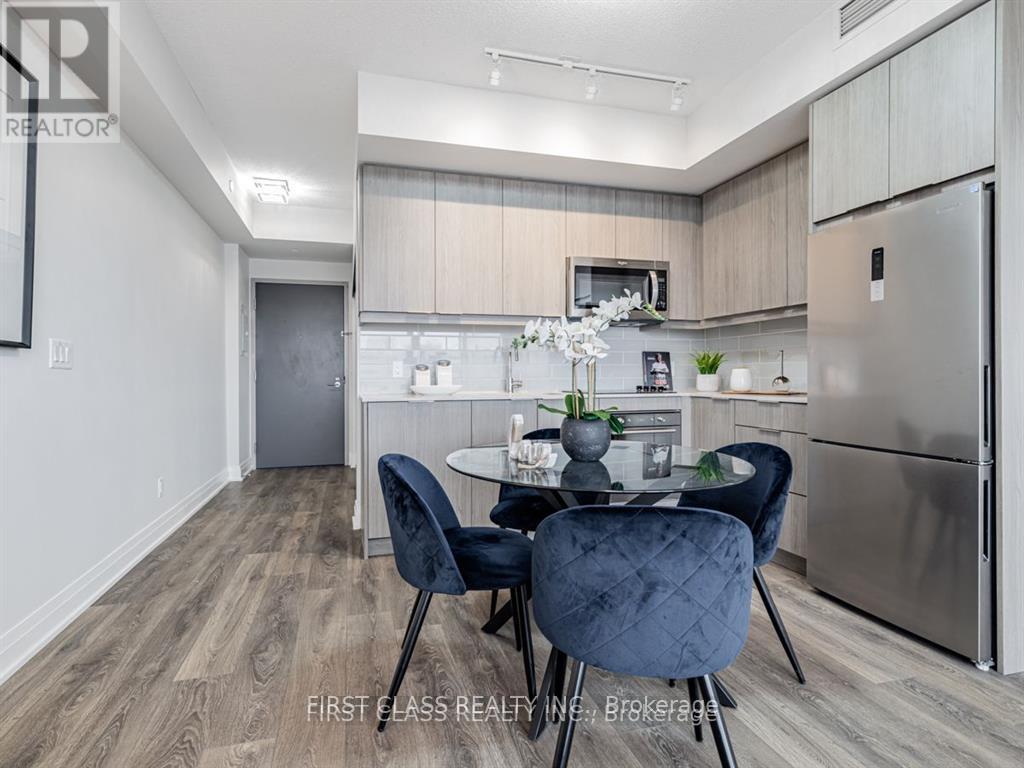 Photo 21 of 1003 36 Forest Manor Road, Toronto ON