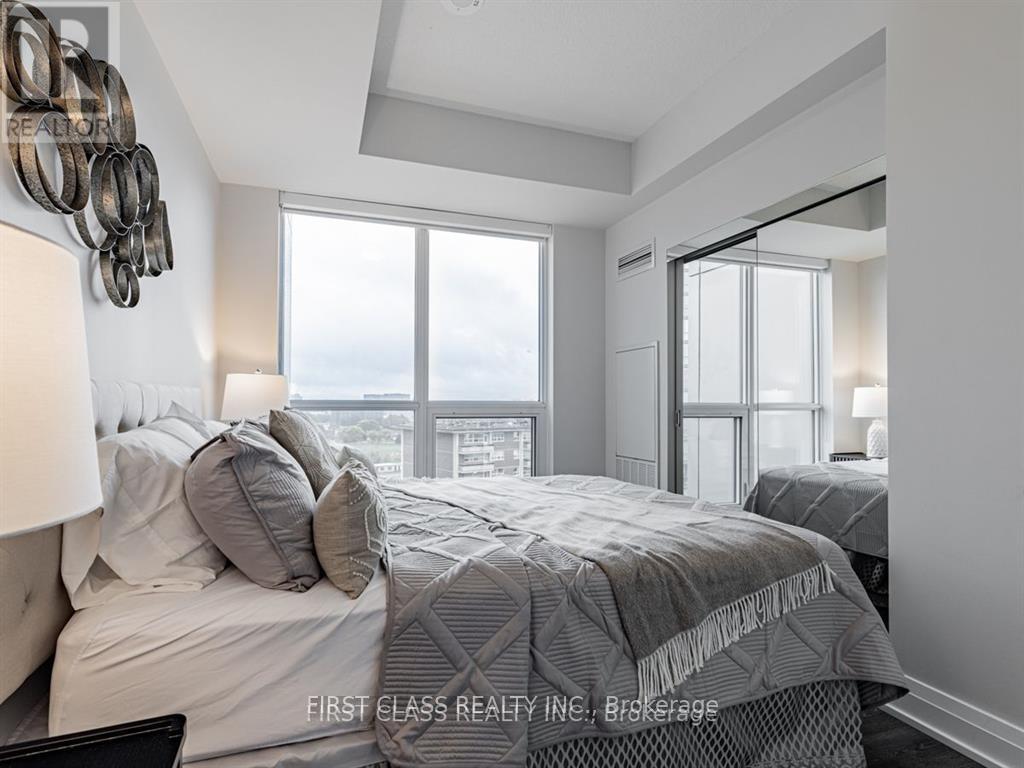 Photo 13 of 1003 36 Forest Manor Road, Toronto ON