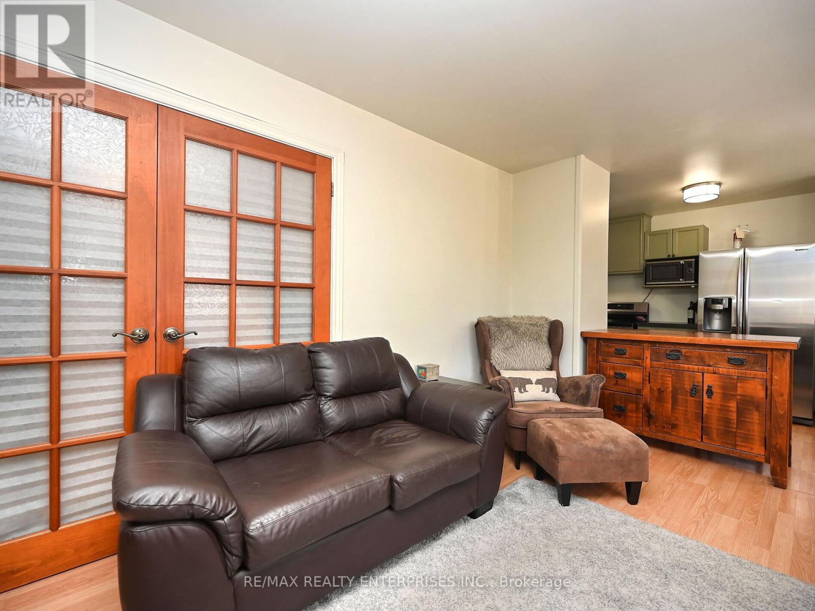 Photo 39 of 13 Avon Park Drive, Toronto ON