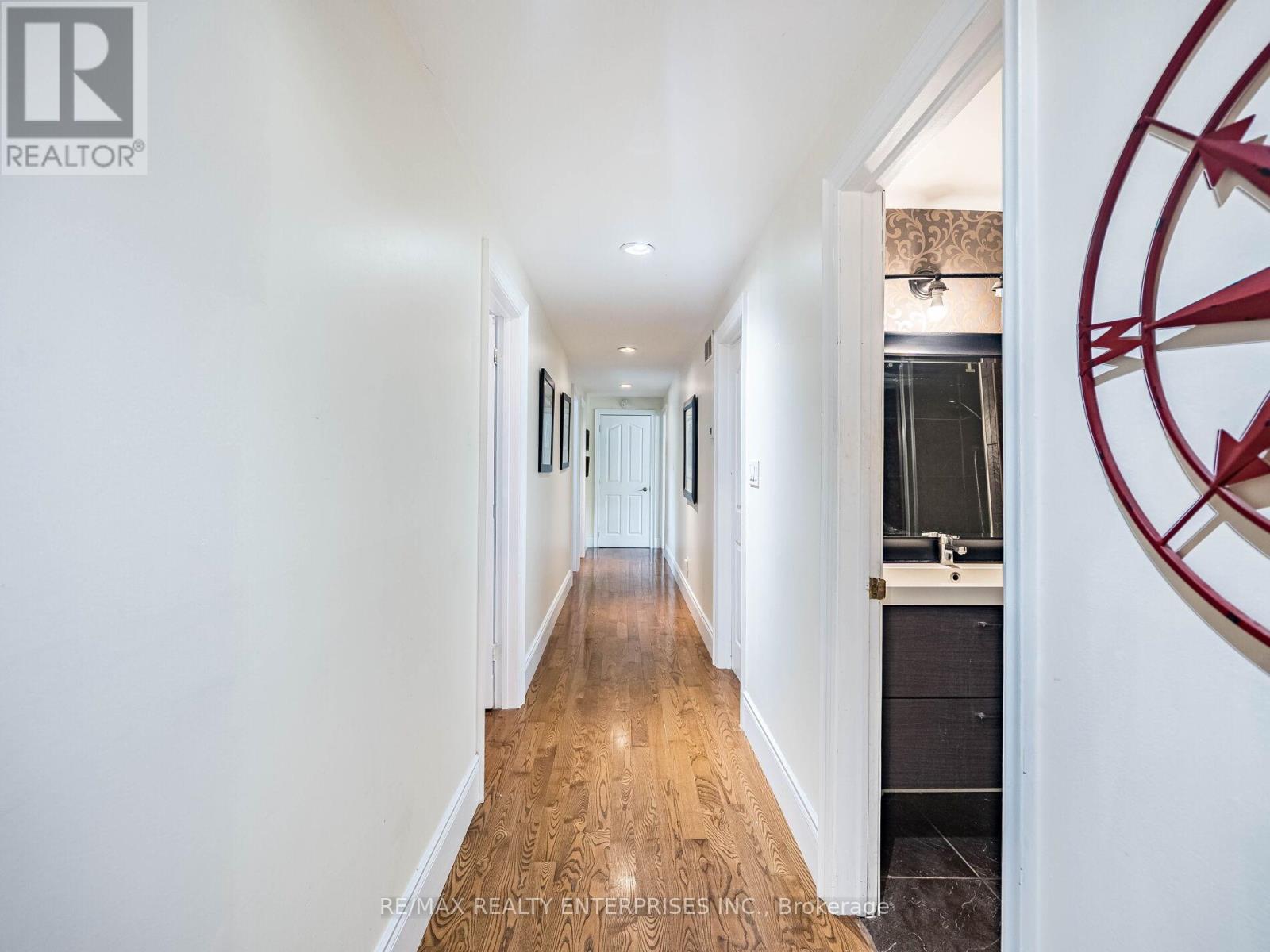 Photo 25 of 8375 Creditview Road, Brampton ON