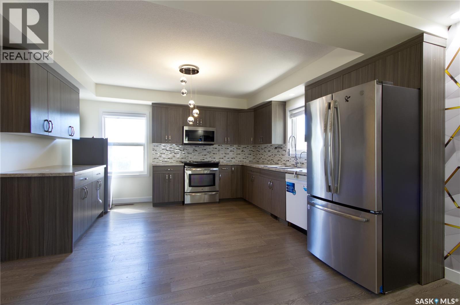 Photo 8 of 2475 Francis Street, Regina SK