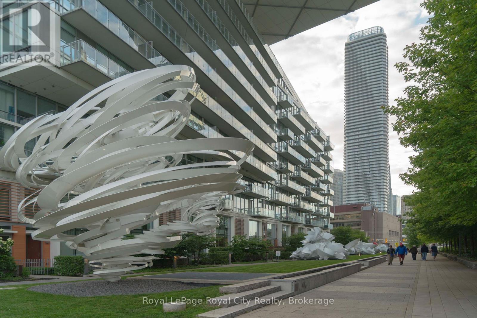 Photo 41 of 830 39 Queens Quay E, Toronto ON