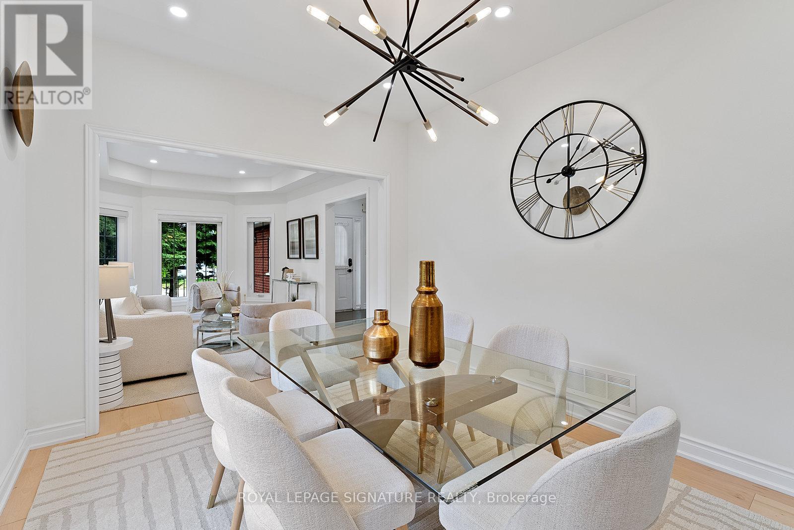 Photo 10 of 35 Mallory Avenue, Markham ON