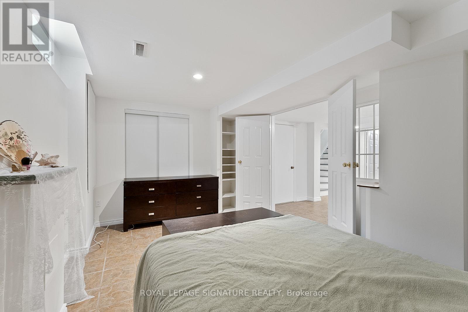 Photo 44 of 35 Mallory Avenue, Markham ON