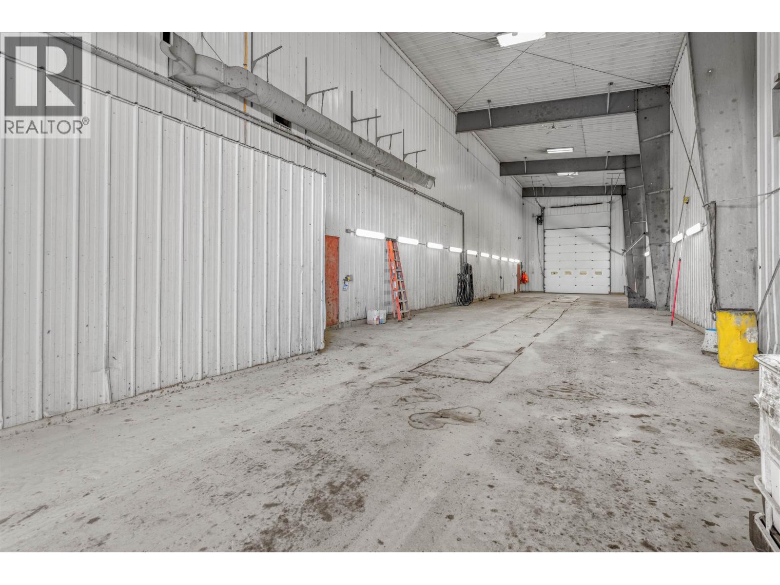 Photo 9 of 9064 Milwaukee Way, Prince George BC