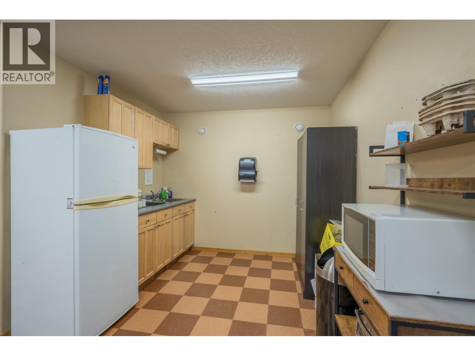 Photo 24 of 9064 Milwaukee Way, Prince George BC