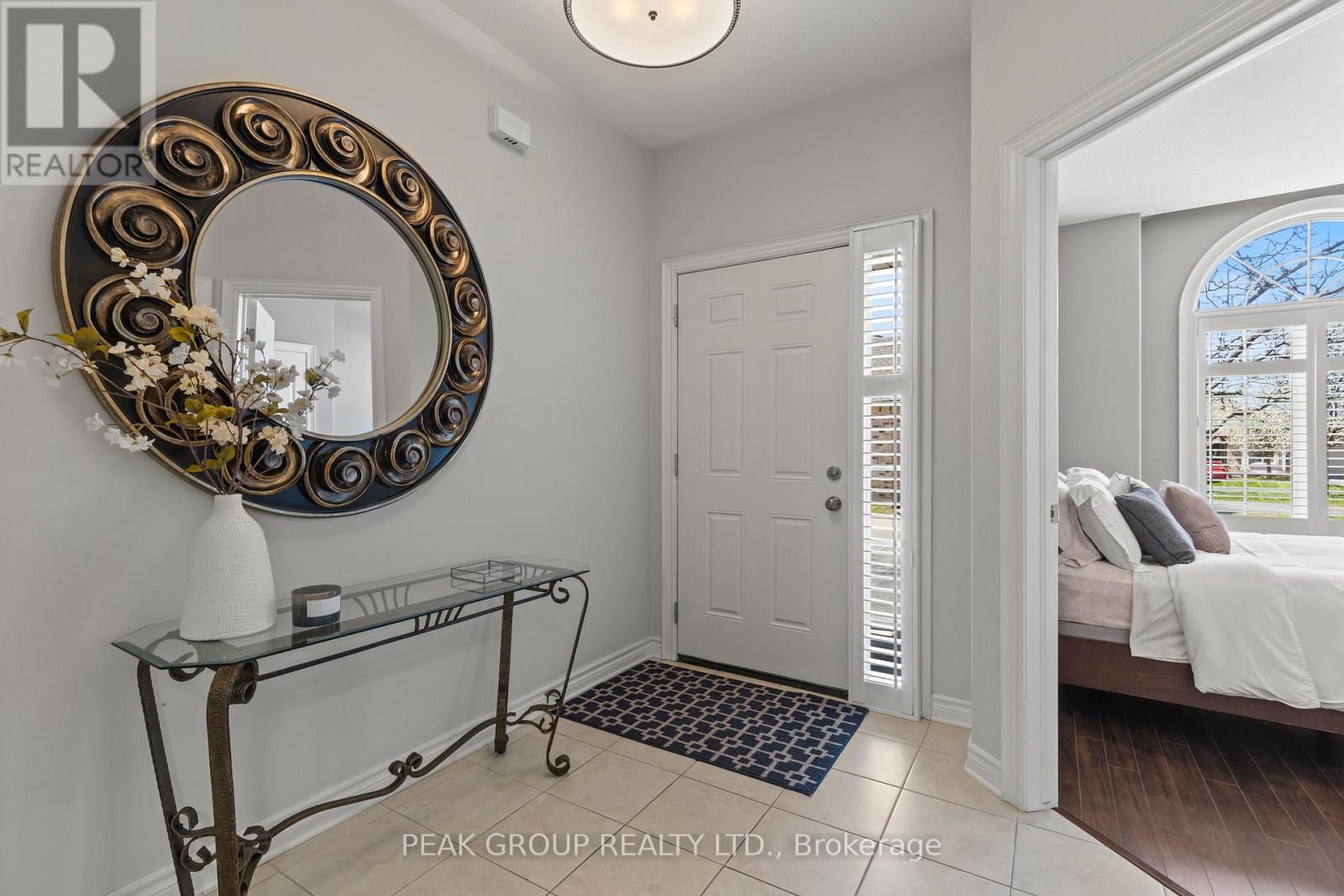 Photo 6 of 20 4399 Montrose Road, Niagara Falls ON