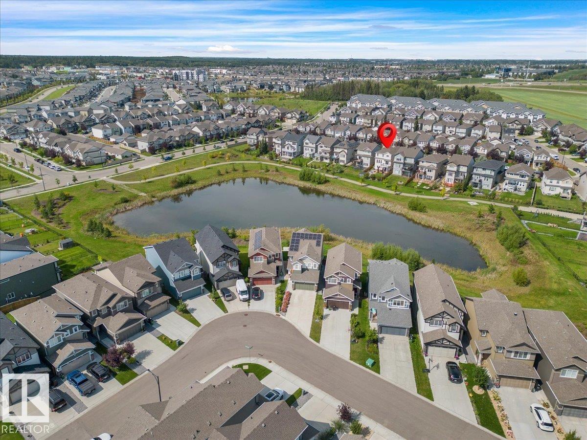Photo 1 of 817 Eagleson Link Li Nw, Edmonton AB