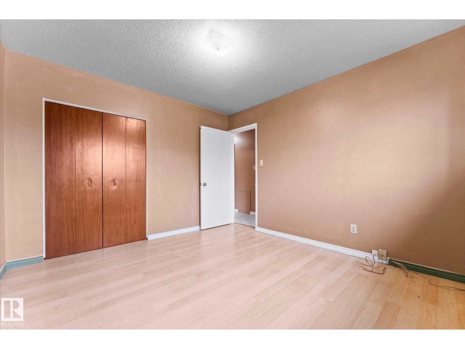 Photo 16 of 7311 7313 79 Av Nw, Edmonton AB