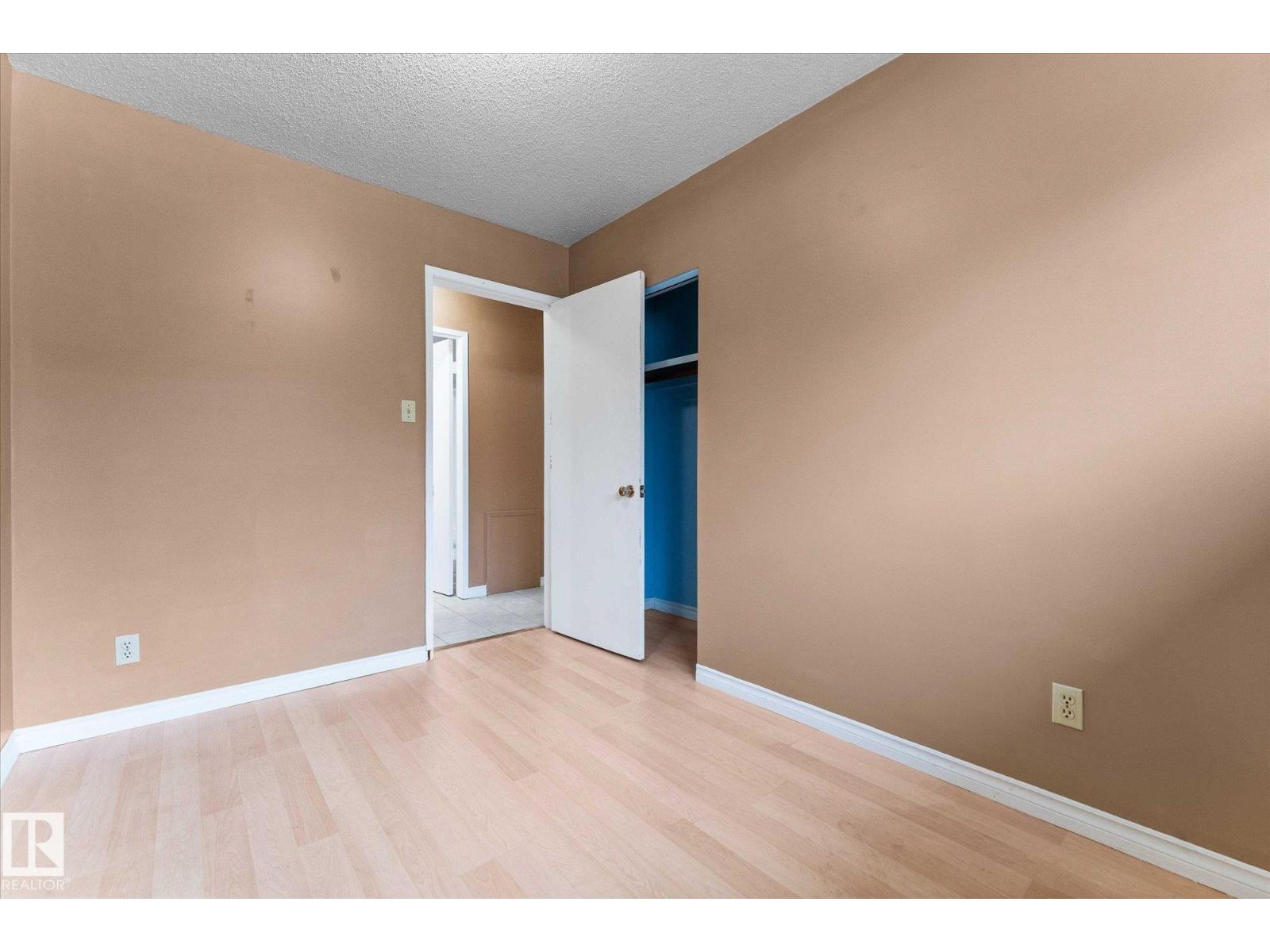 Photo 19 of 7311 7313 79 Av Nw, Edmonton AB