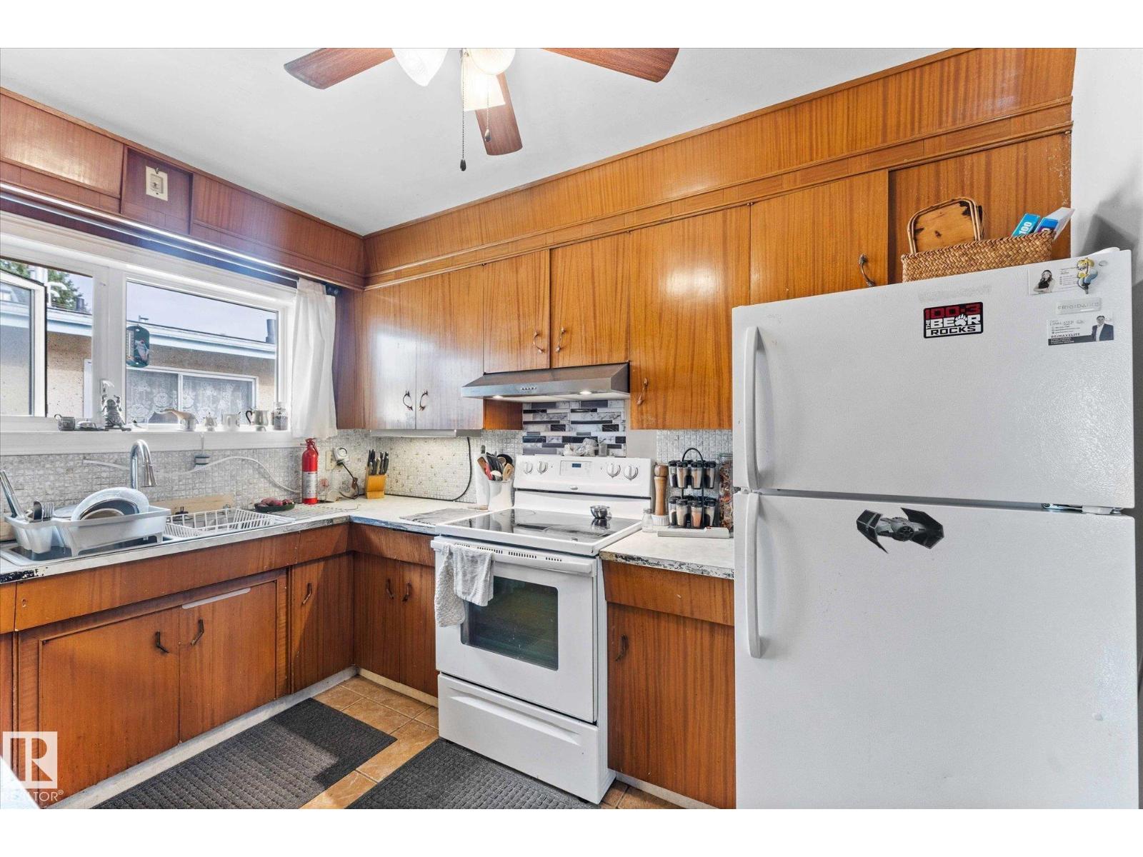 Photo 34 of 7311 7313 79 Av Nw, Edmonton AB